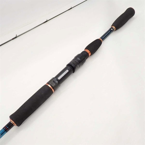 ０６ソルティストＳＴＸ－ＥＧ９２２ＭＨ－ＳＶ